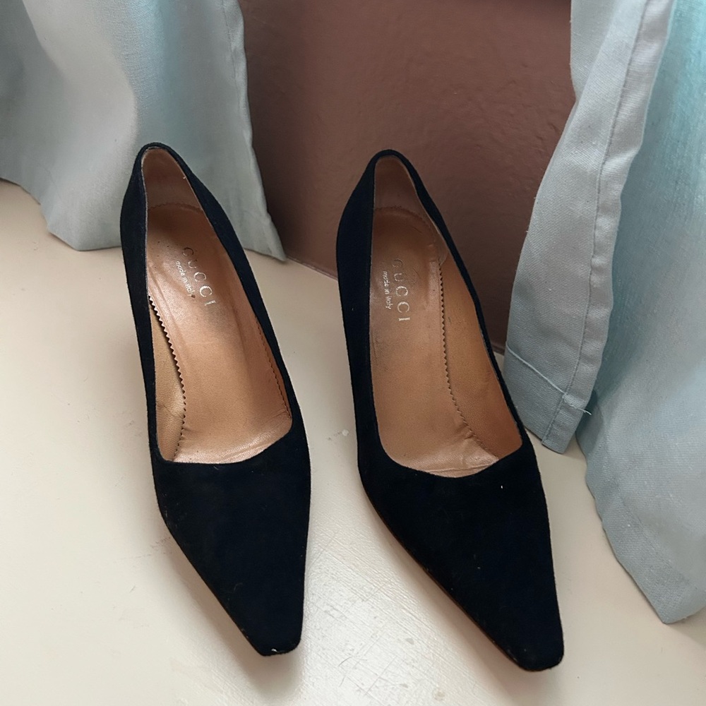 Gucci Pumps - Black Suede